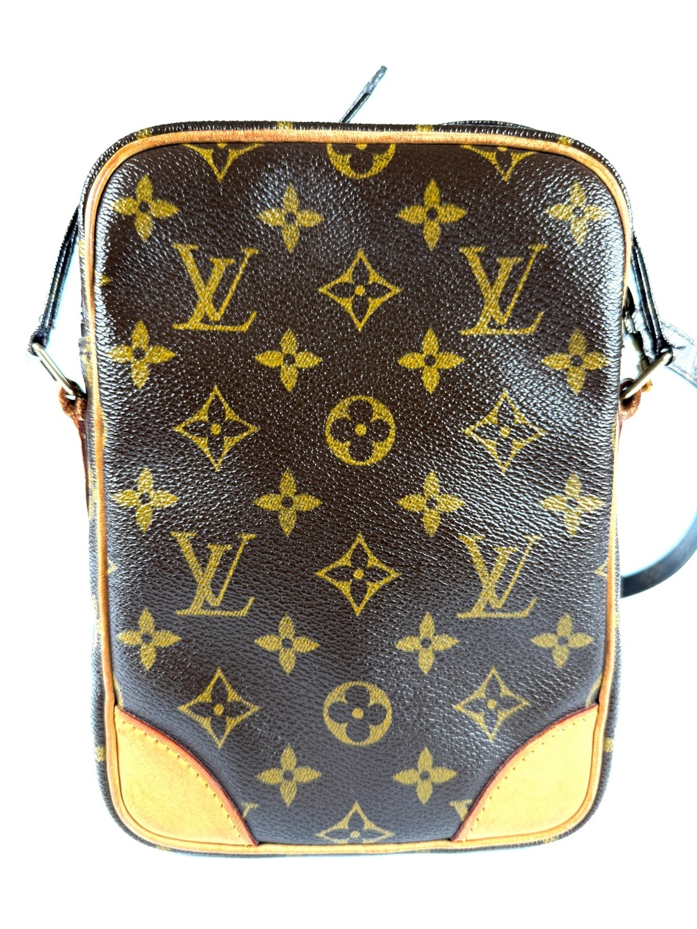 Louis Vuitton Monogram Amazon MM Crossbody Bag | Vintage | Dust Bag & Shop Bag - Picture 3 of 16